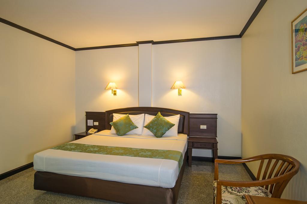 Green House Hotel Krabi town Esterno foto