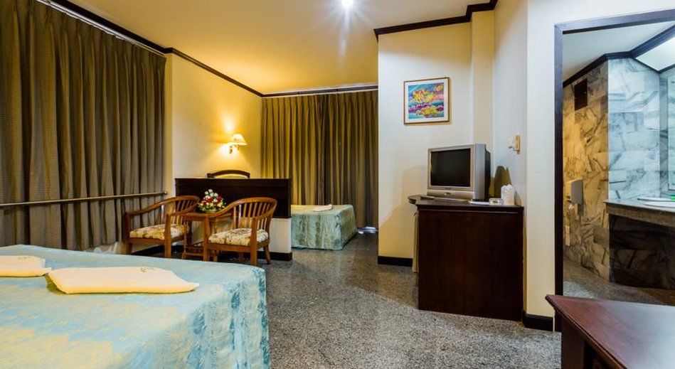 Green House Hotel Krabi town Esterno foto