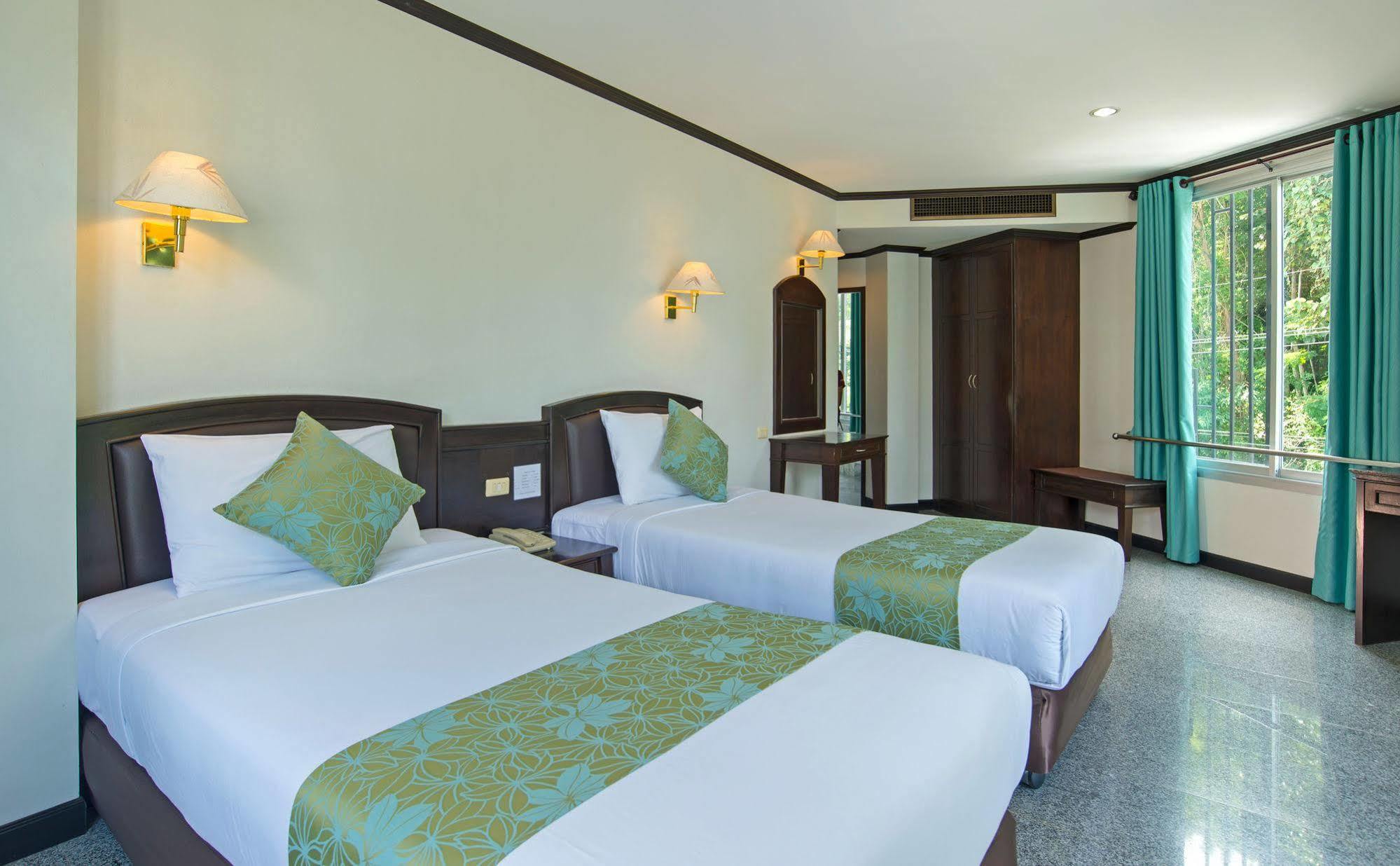 Green House Hotel Krabi town Esterno foto